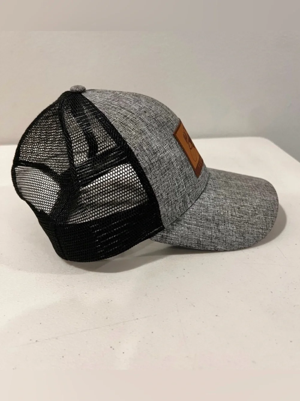 High Tailing Flomotion Trucker Hat Fishing Hat Cap Outdoor.